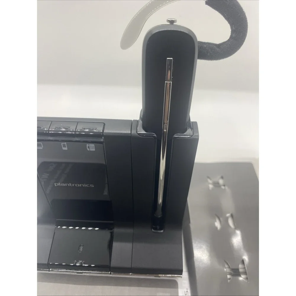 Plantronics Savi T40 Wireless Headset Base,Mic Charger & USB CBL